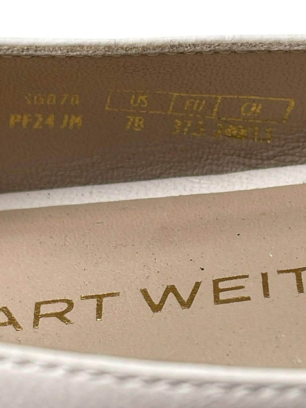 Stuart Weitzman Emilia Mary Jane Seashell Leather Flats Pointed Toe Wmn's Sz 7B - Picture 11 of 11